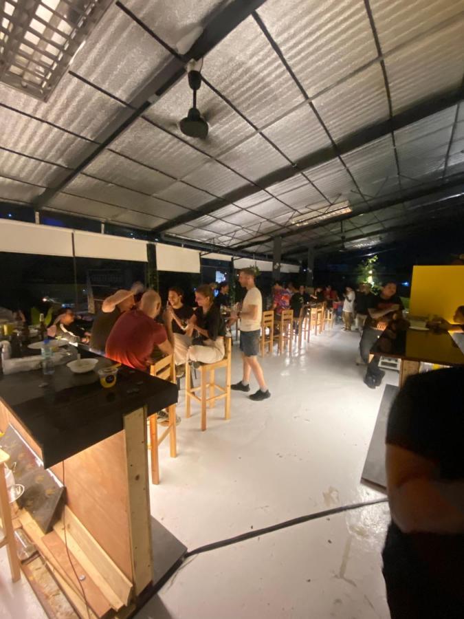 Lime Lite Manila Hostel 마카티 외부 사진