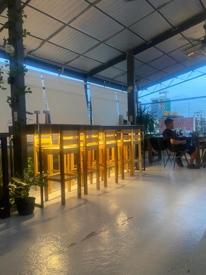 Lime Lite Manila Hostel 마카티 외부 사진